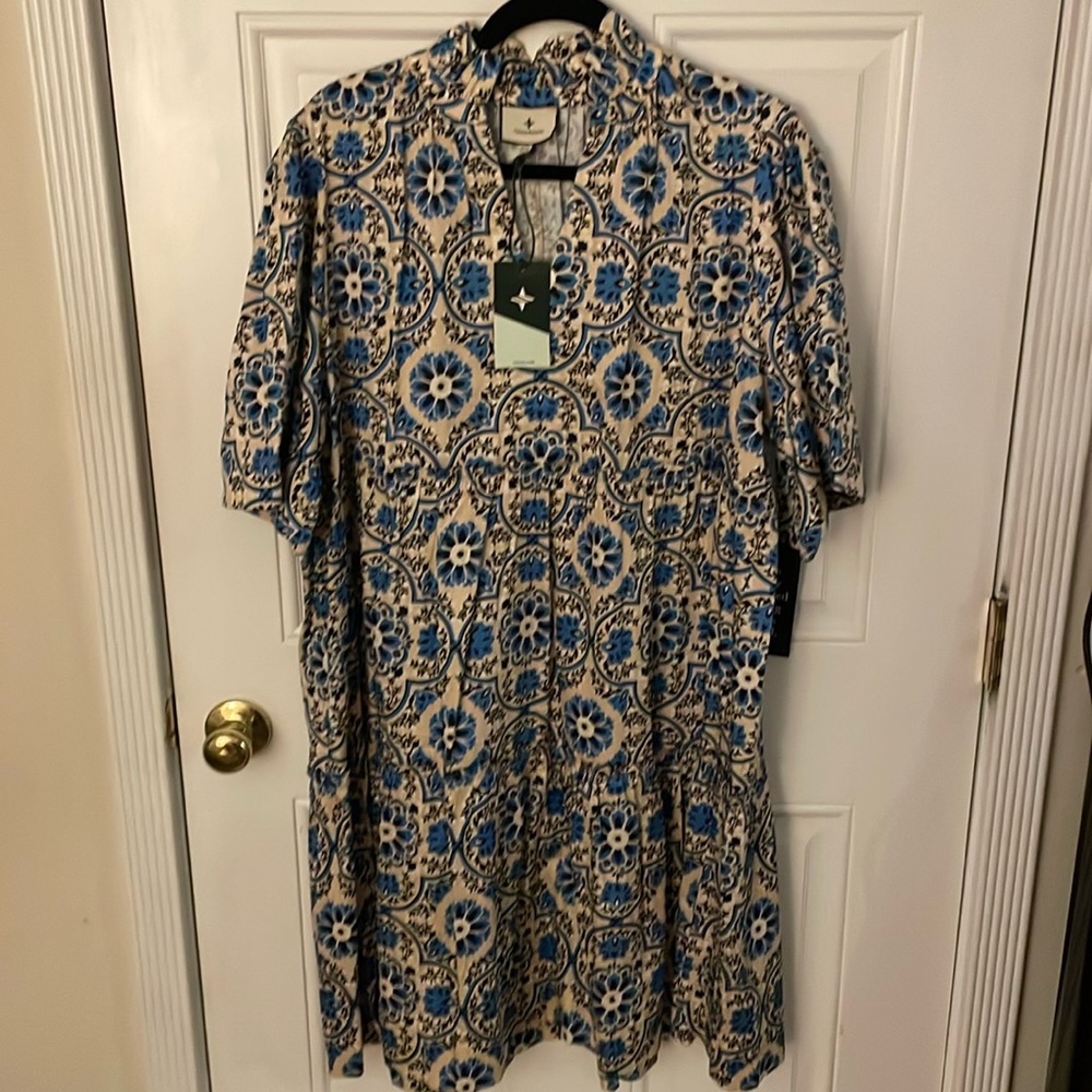 BNWT Tuckernuck dress